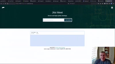 openSUSEway is a full Wayland DE based on Sway